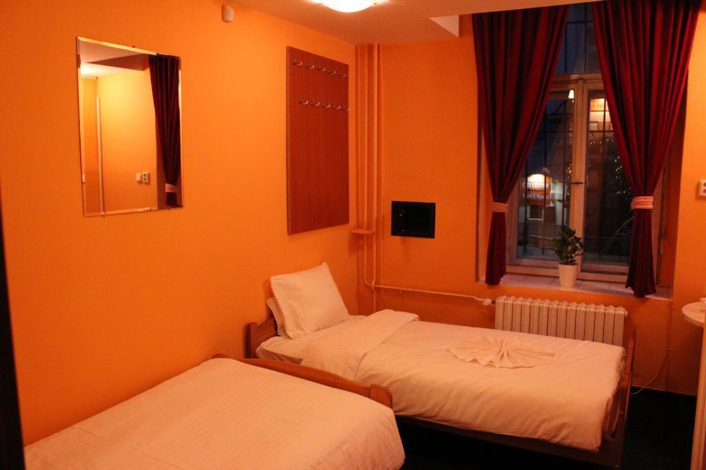 Hotel Praha Club Bed & Breakfast Dış mekan fotoğraf